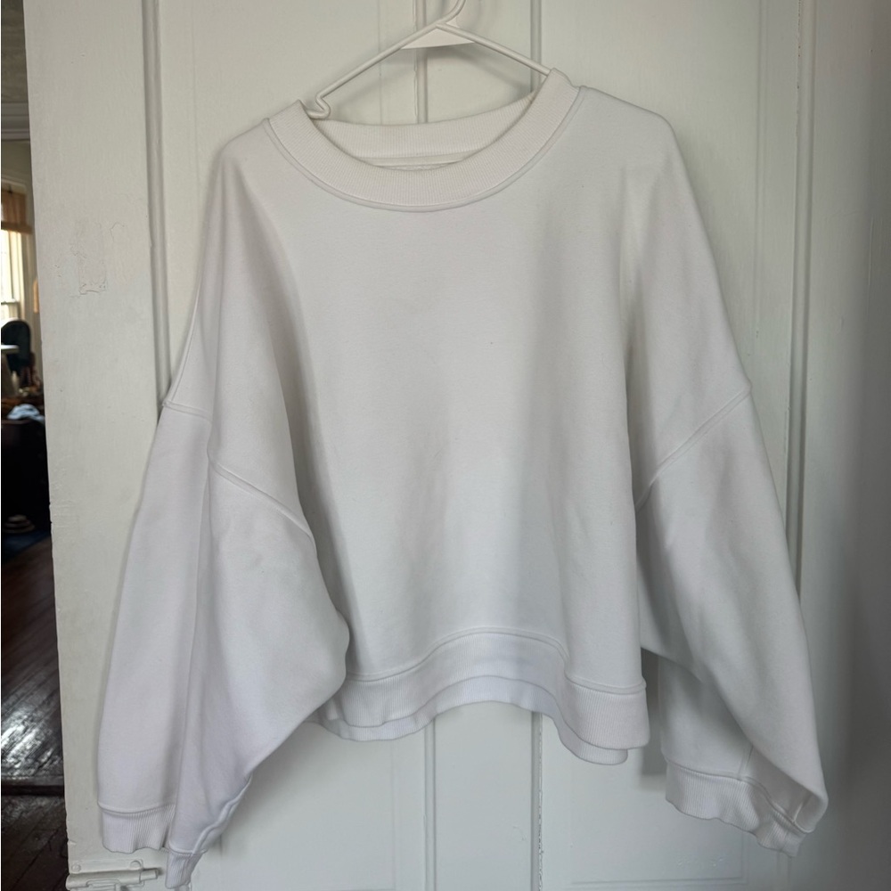 Cropped Oversized White Crewneck Sweatshirt